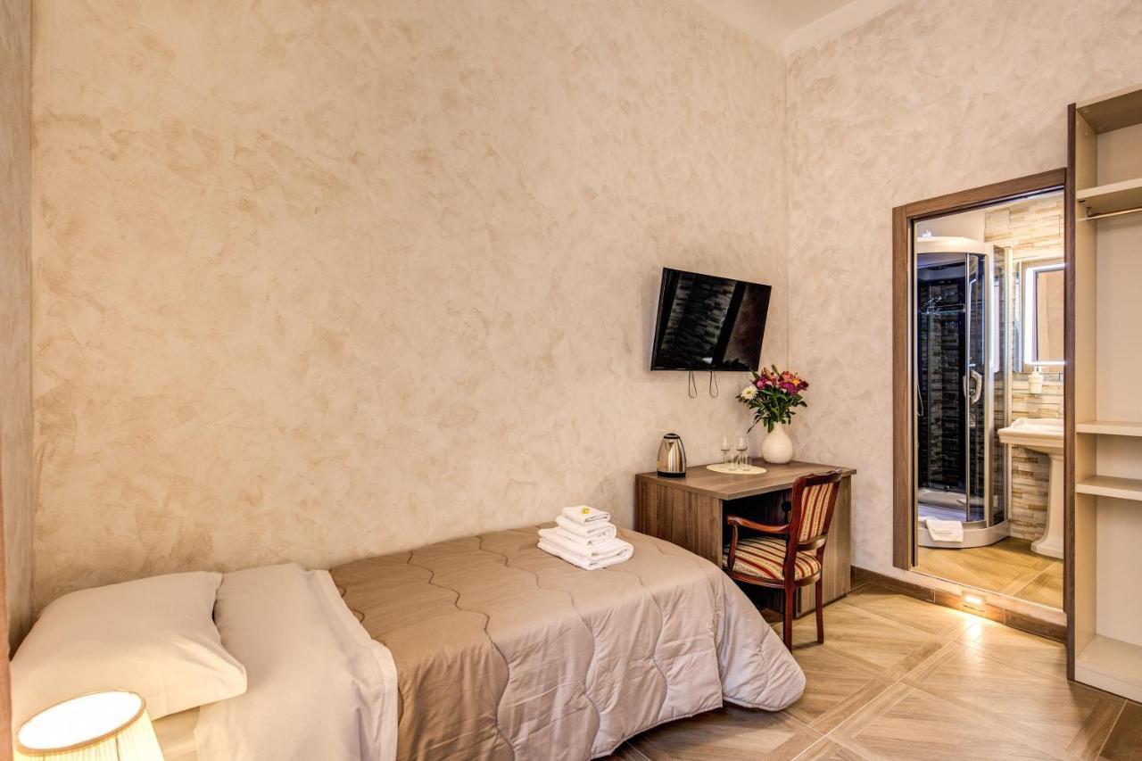 Amici Guesthouse Roma Dış mekan fotoğraf